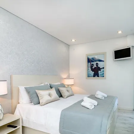 Whome | Parede Premium Apartment Cascais
